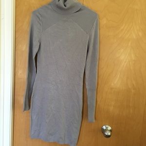 NWT grey long sleeve sweater dress. Large.